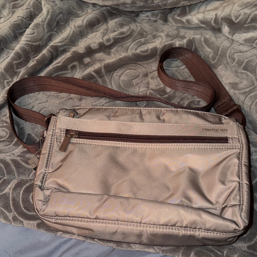 Stylish Brown Messenger Bag with Adjustable Strap